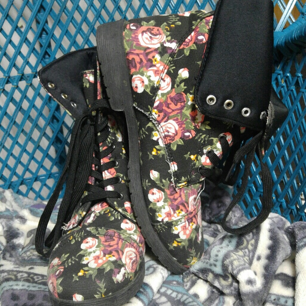 Floral Boots